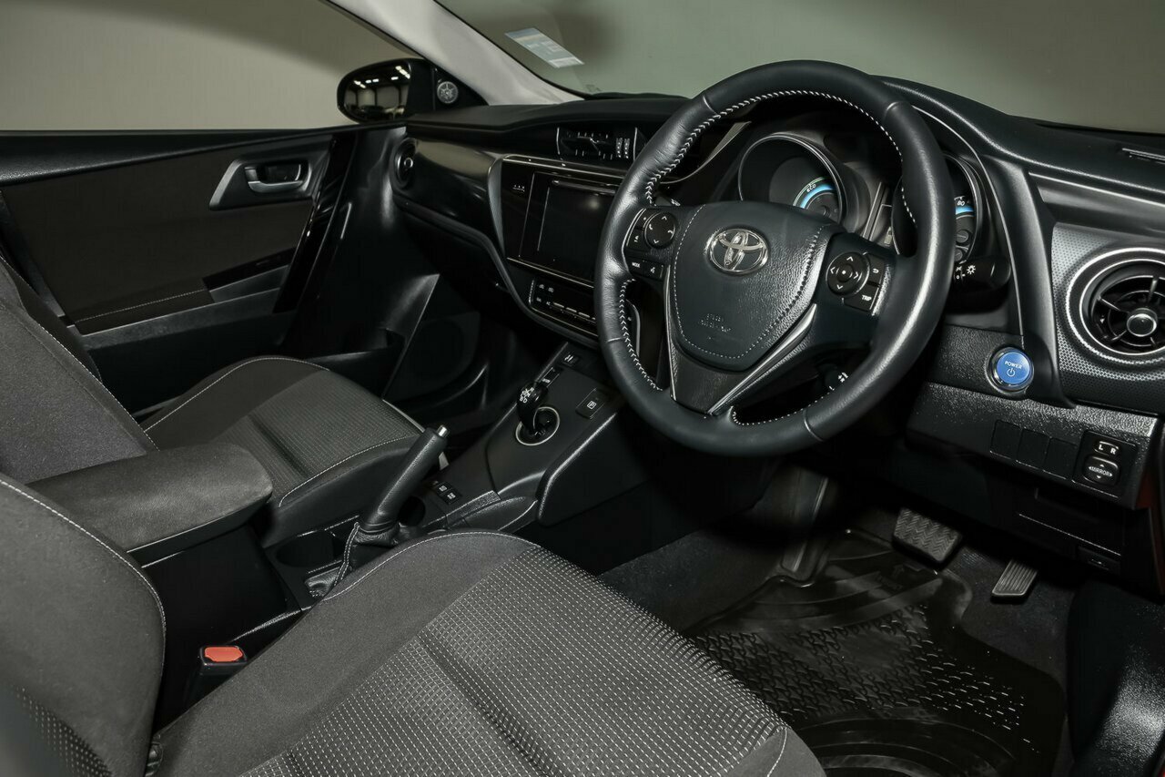 2016 Toyota Corolla image